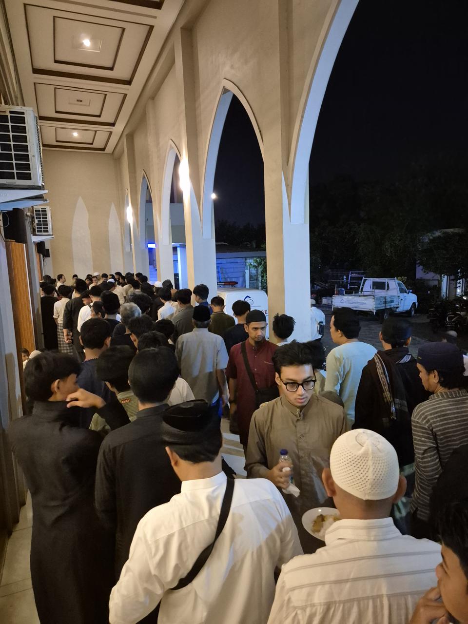 Gerakan Pejuang Subuh Tangerang Selatan : Masjid Kuat Tangsel Hebat